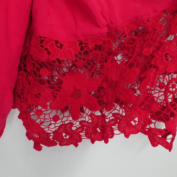 Lane Bryant Top Womens‎ 18/20 Red Off Shoulder Lace Bell Sleeve Smocked Stretch - Picture 3 of 13